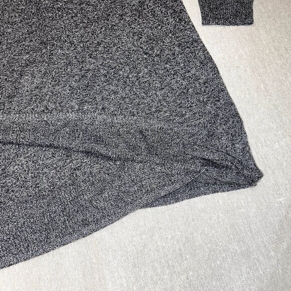 Apt. 9 | Marled Gray Long Sleeve Asymmetrical Hem Sweater | Medium - Picture 4 of 9